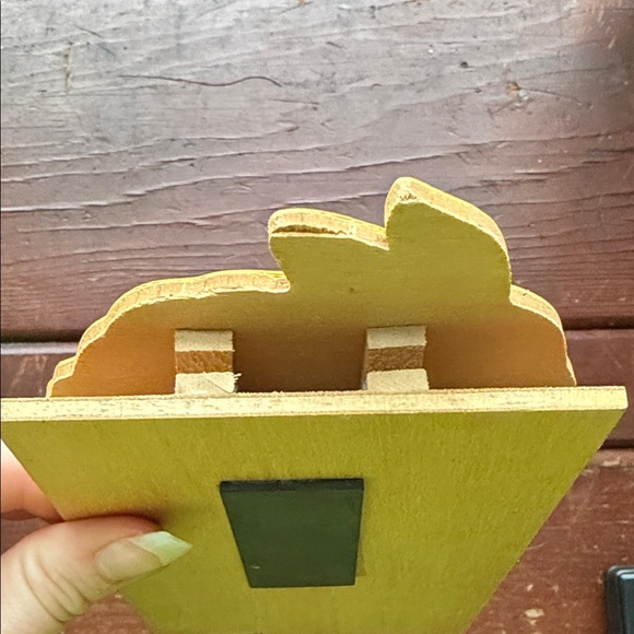 Yellow Bunny Notepad Holder with Blue Hearts - Picture 3 of 7